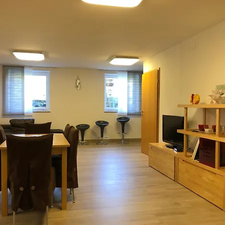 Apartament 4 Gaeste - Messe Naehe